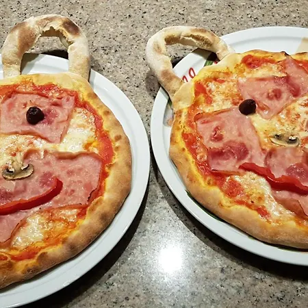 Toscana Restaurant And بيت ضيافة