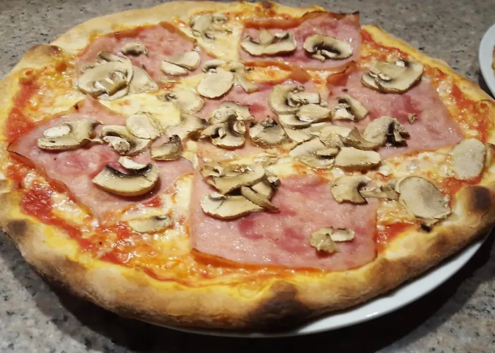 Toscana Restaurant And Maison d'hôtes